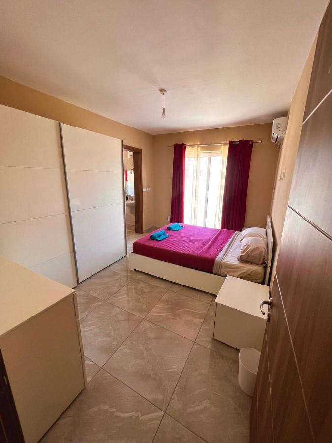 New Breeze Apartment St. Paul's Bay